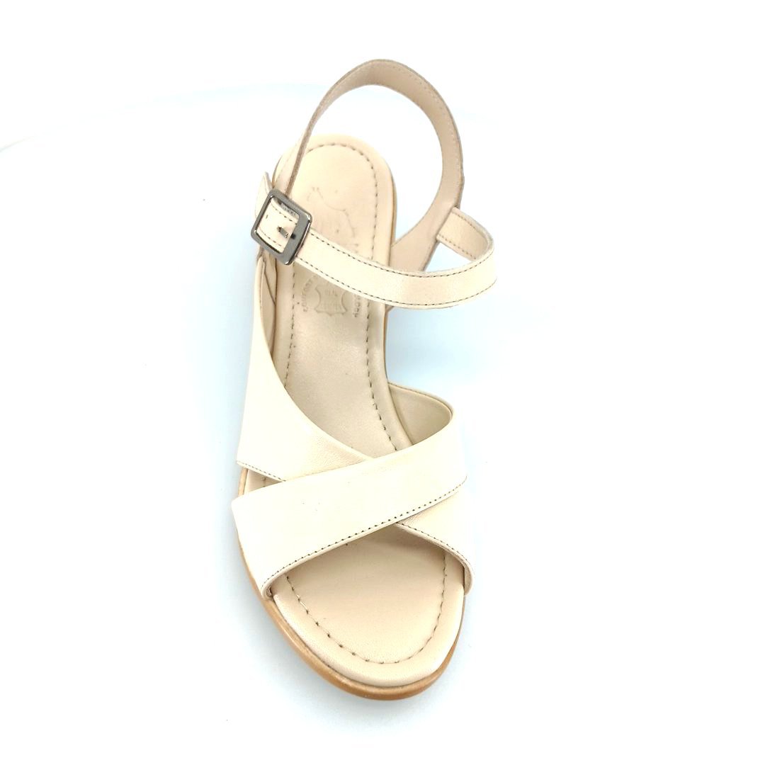 Boxer 98289 (μπεζ) γυναικεία πέδιλα