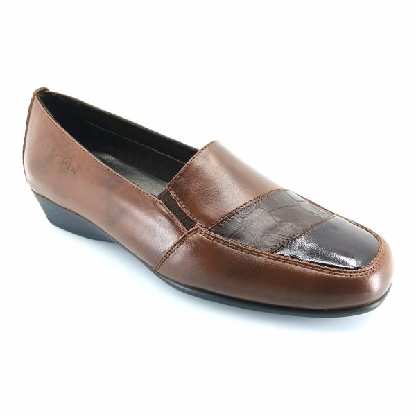 Boxer 52979 (καφέ) γυναικεία slip-on