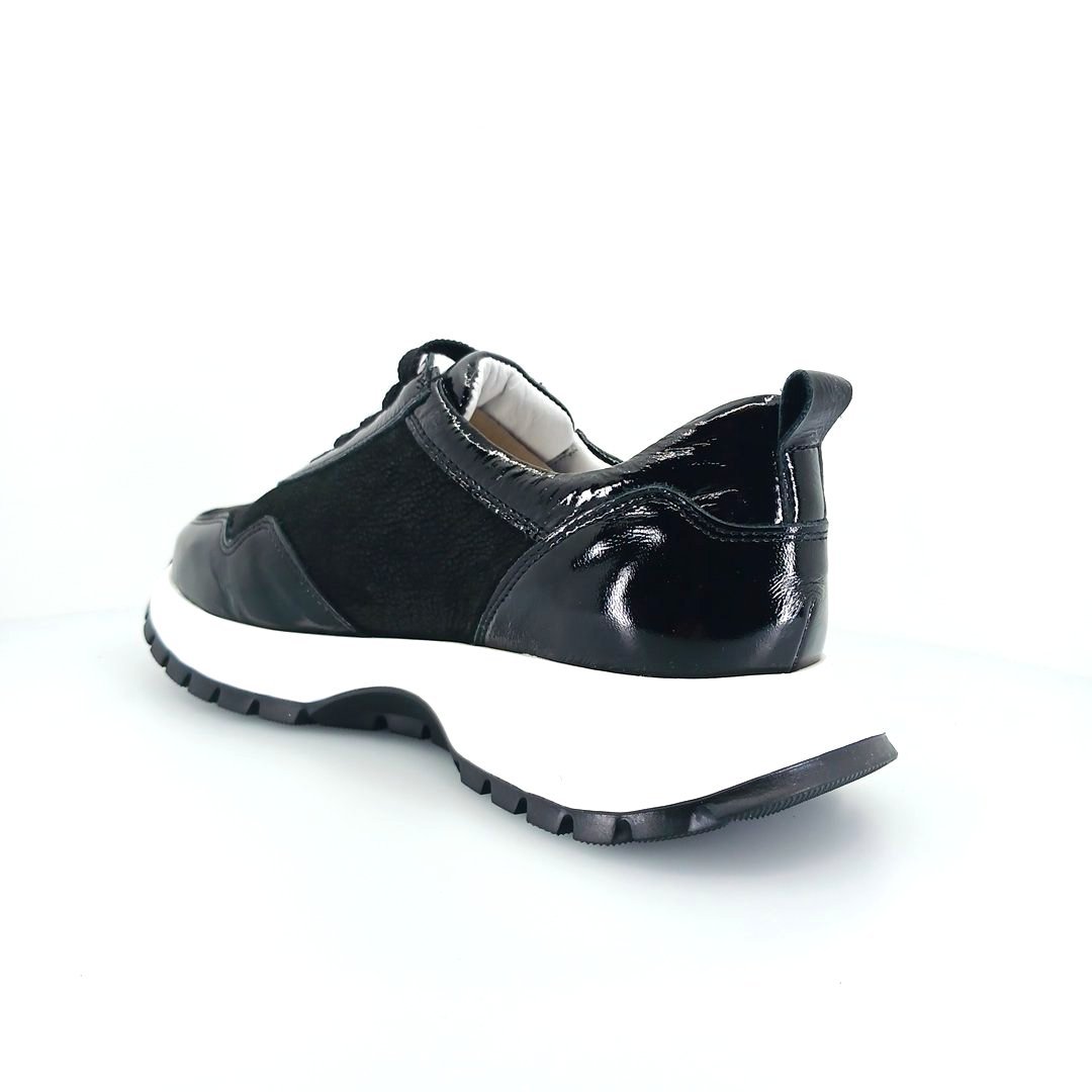 Boxer 53601 (μαύρο λουστρίνι) γυναικεία sneakers